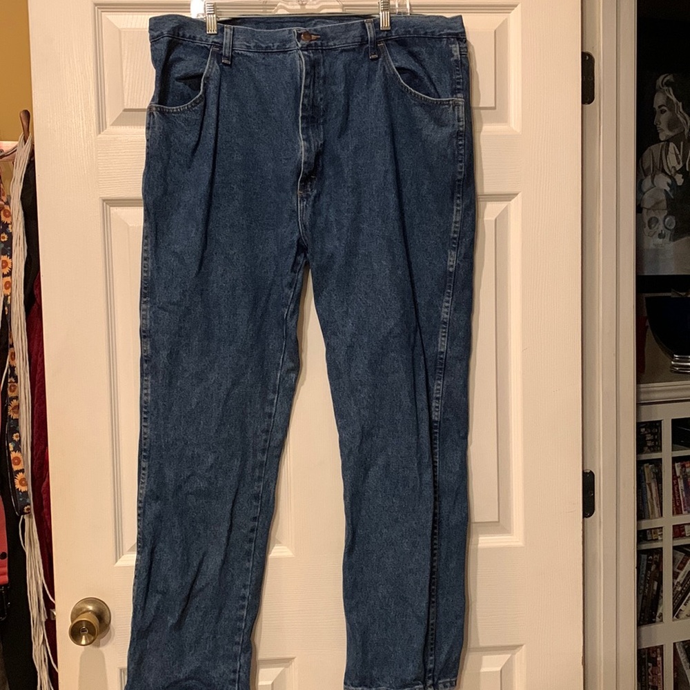 Mens Jeans. Rustler. Excellent condition.  42x32